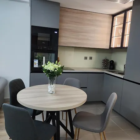 Lägenhet Marand Sky